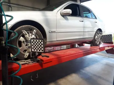 S AUTO.