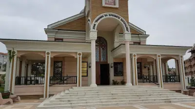 Храм „Успение на Пресвета Богородица“