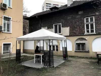 Хостел 123