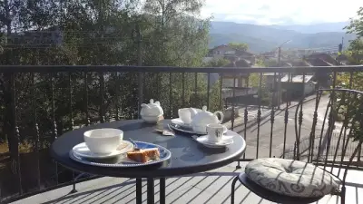 Къща за гости - Green Hill Luxury Villa