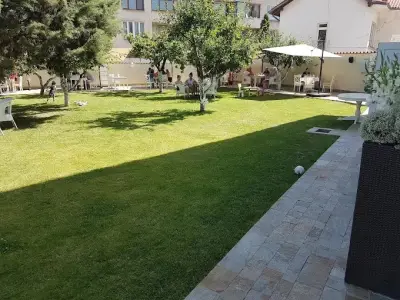Къща за гости - Green Hill Luxury Villa