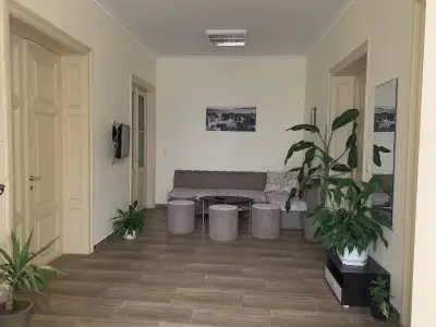 Hostel Rayska Yabalka