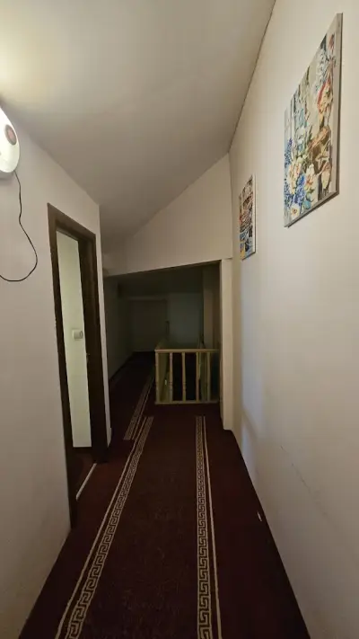 Hostel Rayska Yabalka