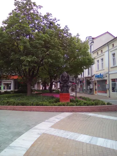 Паметник на Завистта