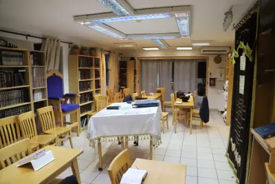 Хабад България