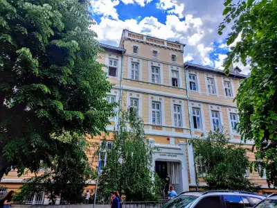 Национално училище по изкуствата „Добри Христов“
