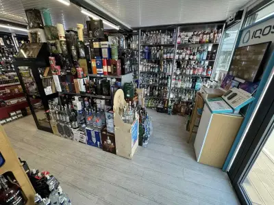 Партньорски обект на IQOS - Paco's Tobacco Shop