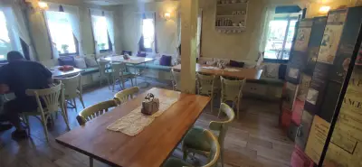 Ресторант Хъша