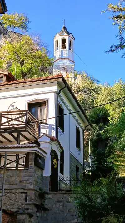Храм „Св. прпмчца Параскева“