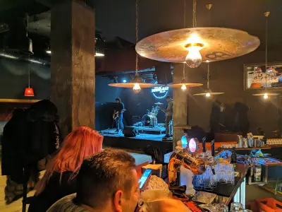 Rock Bar Download