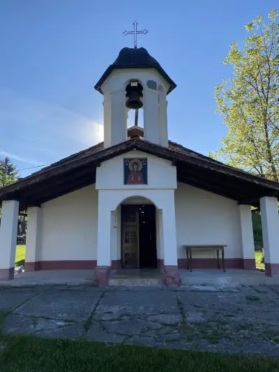 Храм „Света Петка“