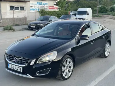 Автокъща AVI AUTO & AUTO MALL CENTER