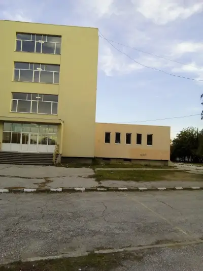Средно училище „Георги Бенковски“