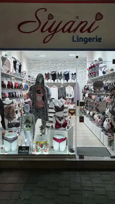 Siyani Lingerie
