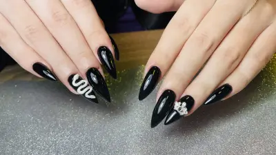 Nails Hair Charming