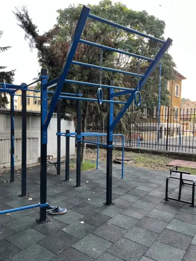 Tърговска гимназия Бургас
