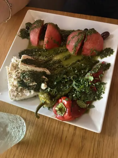 Frame Bar & Food