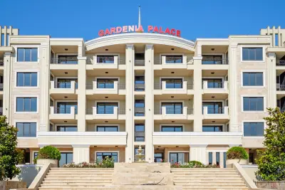 Гардения Бийч Палас