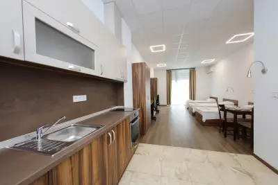 Stenso Rooms