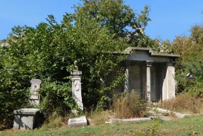 Гробищен парк "ВАРНА"