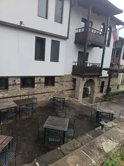 Страноприемницата