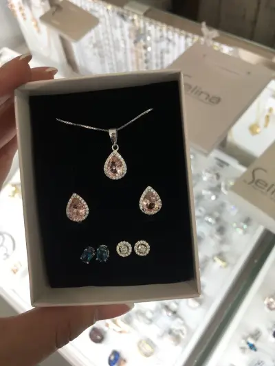 Selina Jewellery