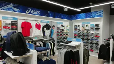 ASICS Grand Mall