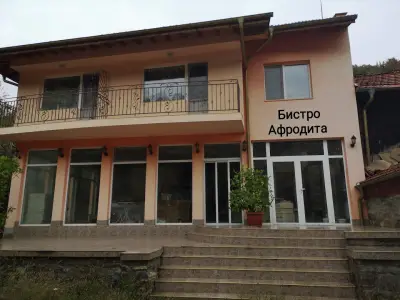 Бистро Афродита, Сладкарска работилница