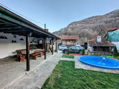 Йовковата Къща