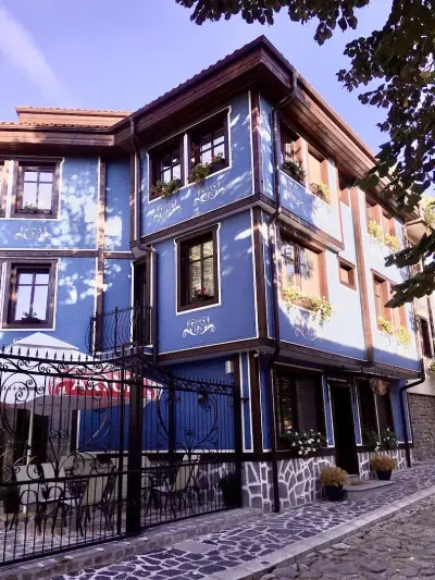 PULPUDEVA Family Hotel
