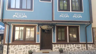 PULPUDEVA Family Hotel