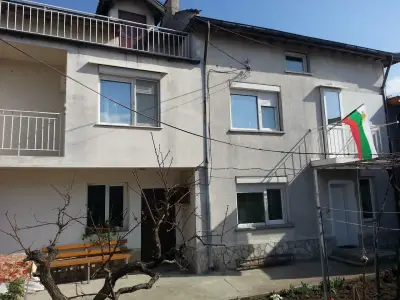 Guest House "Dimova"