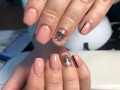 NAILs room S студио за маникюр