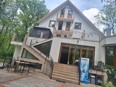 Хотел "Алгара"