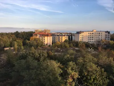 Хотел Йо