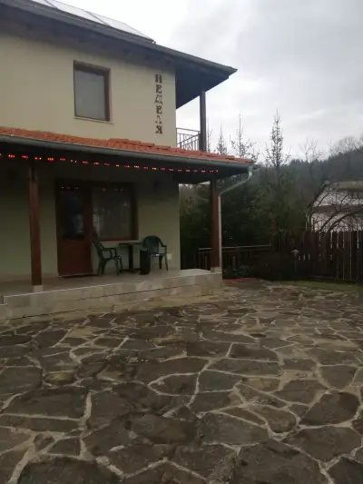 Къща за гости "Неделя"