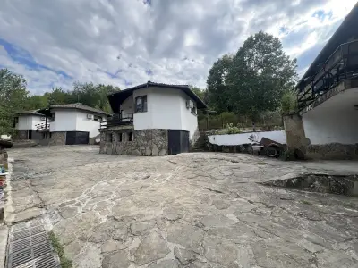 Хотел Света гора