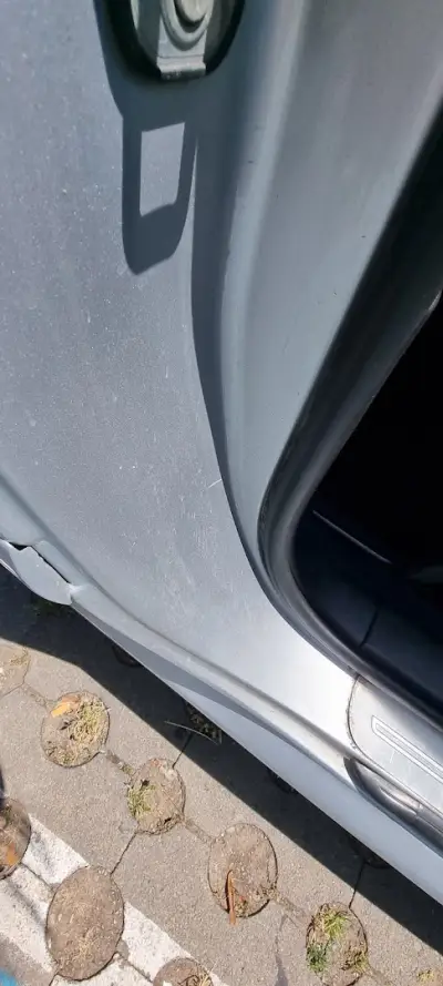 Автомивка Auto Bubbles и център за гуми