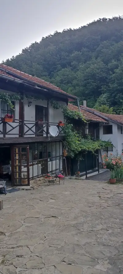 Къща за гости Планинска среща