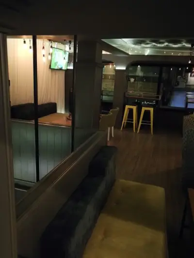 Bar Wink