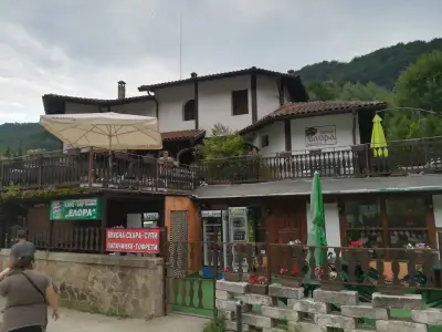 Къща за Гости Елора