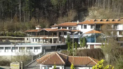 Къща за Гости Елора