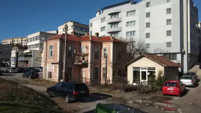 Дияна Палас