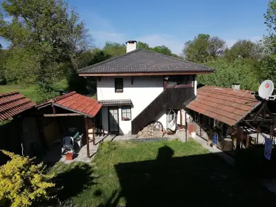 Къща за Гости Божана