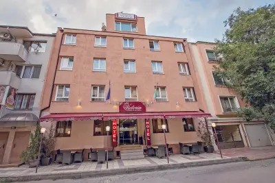 Виктория Хотел