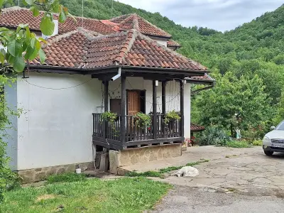 Семен Хотел и Ресторант Пламена