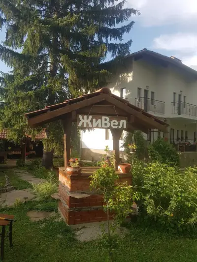 Стаи за гости ''Живел''