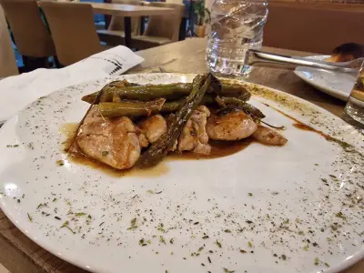 Nota Bar & Dinner