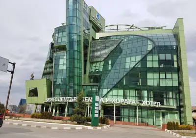 Earth & People Hotel & SPA - Free Parking