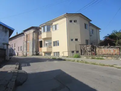 Храм "Света Богородица - Живоприемний източник"